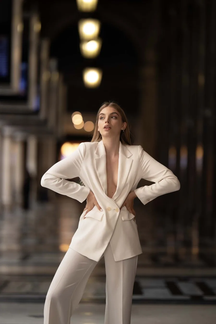 Ritratto fashion in esterna a Milano – Erin Braida, foto di Vladislav Creative Art